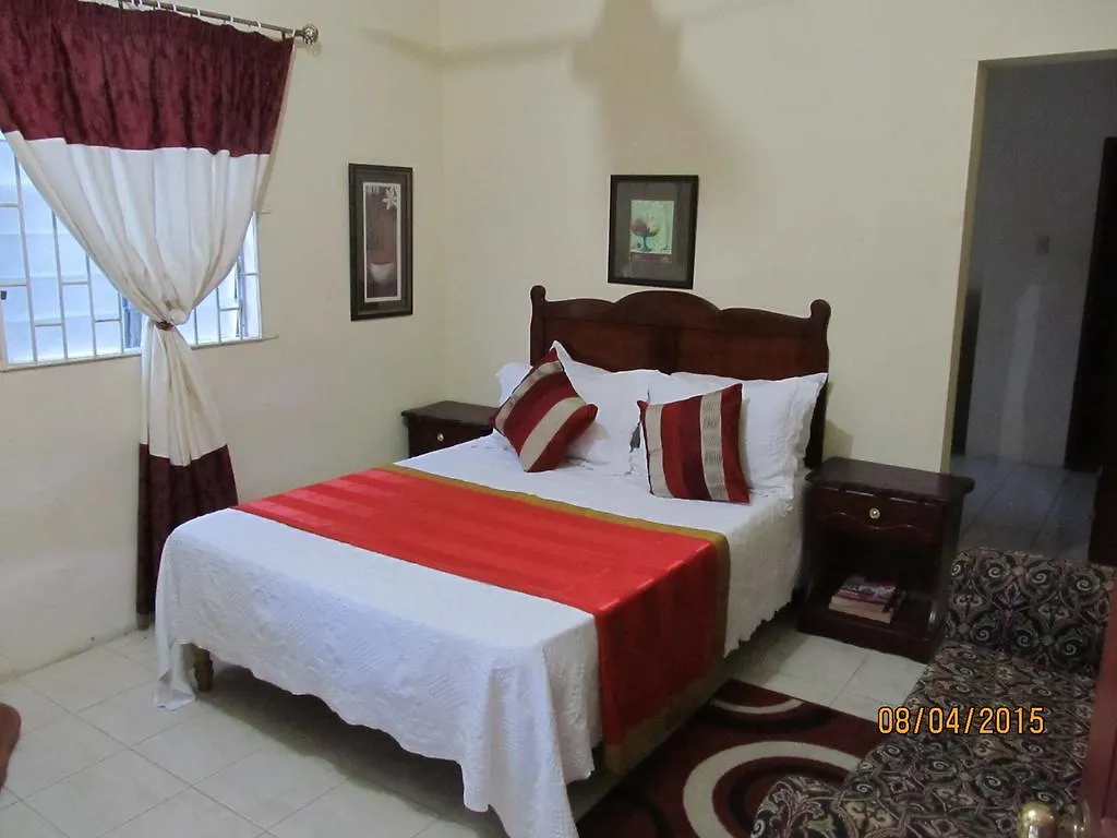 Barefoot Guest House Belfast