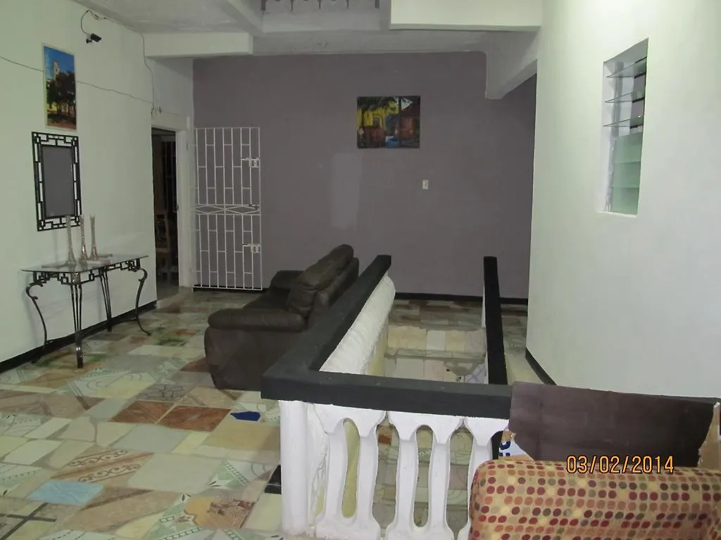 Barefoot Guest House Belfast