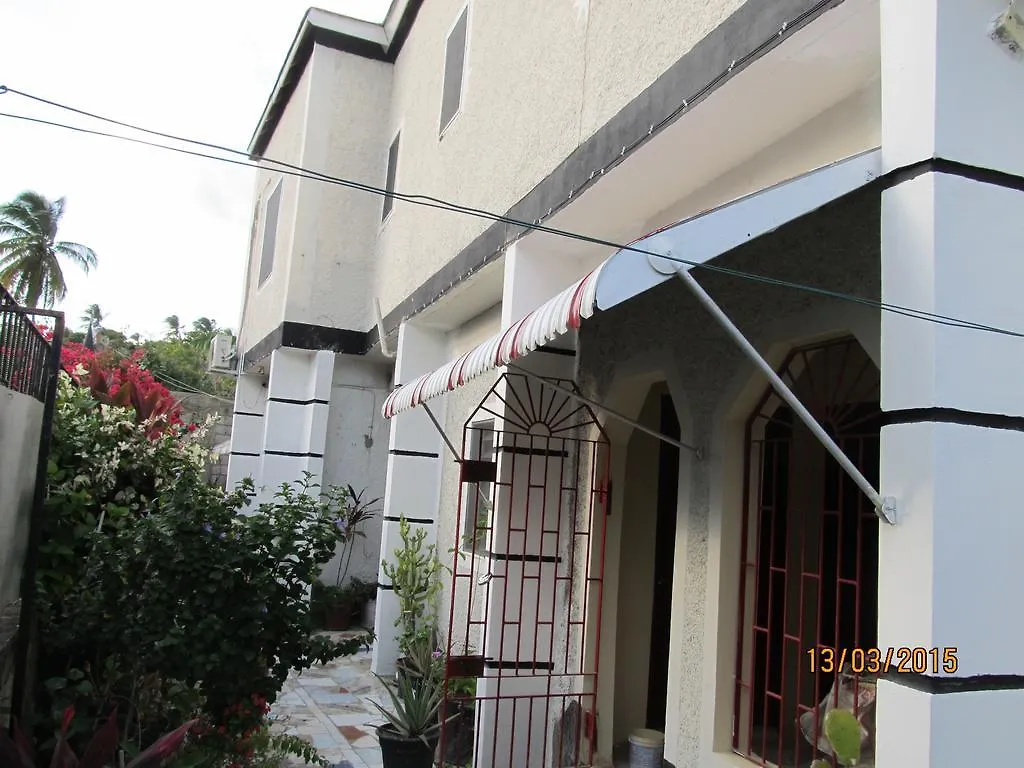 Barefoot Guest House Belfast 3*,